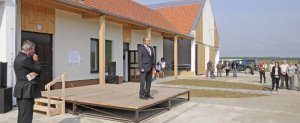 Névtelen